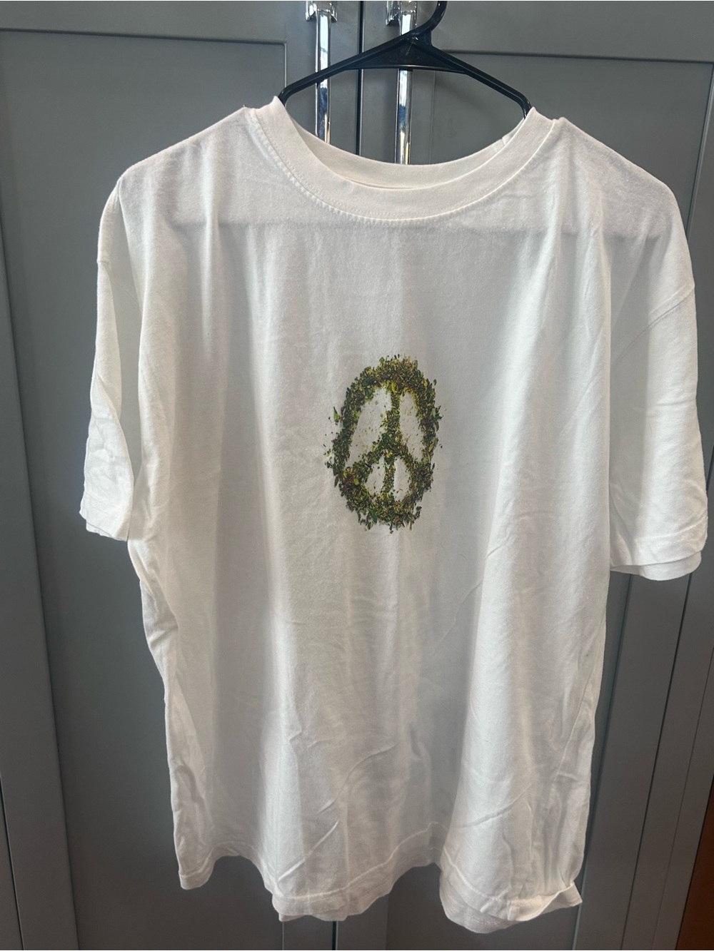 Travis Scott - Short Sleeve Concert Tee with Green Peace Wreath
